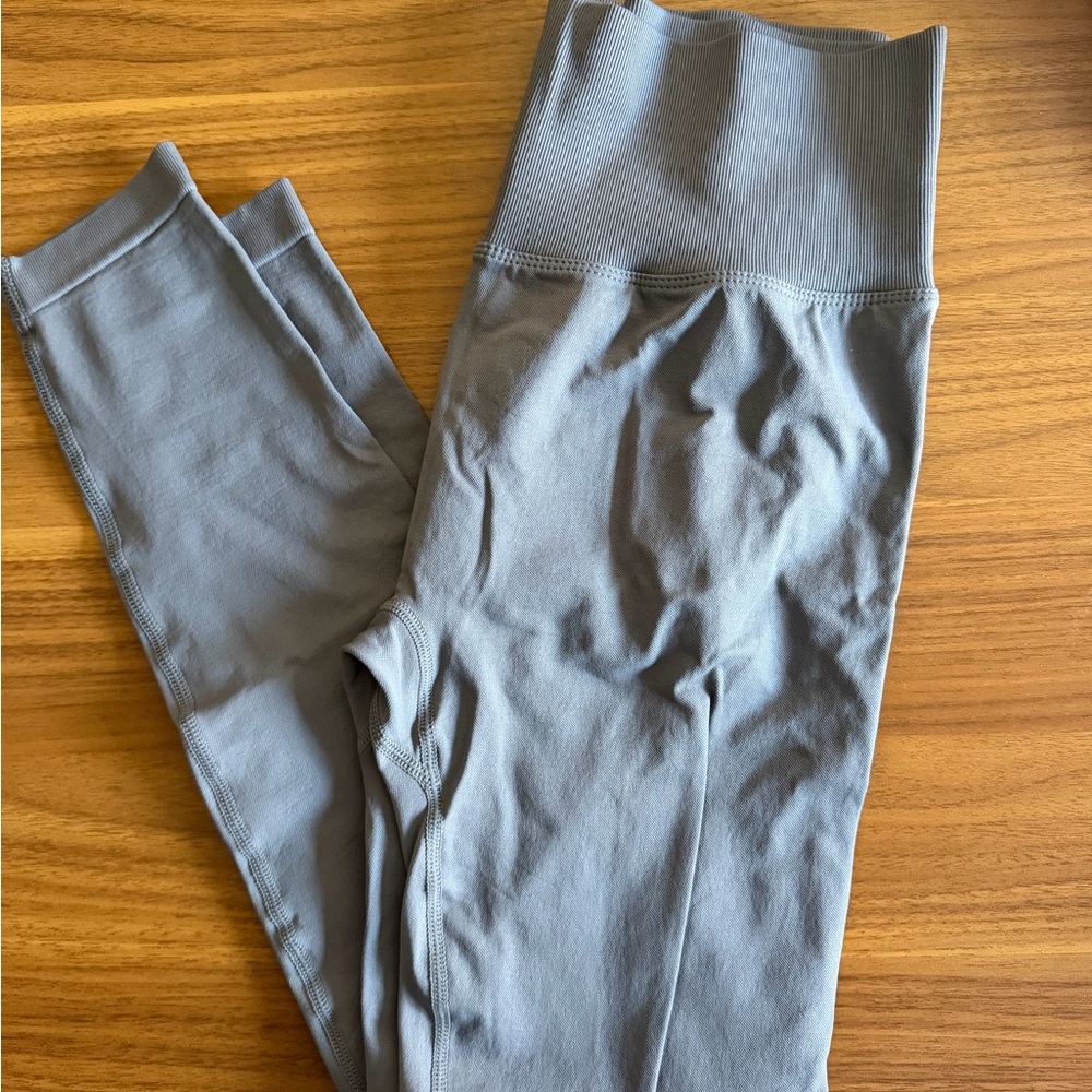 Women’s Gray Leggings
